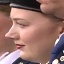 Face f_81271_4