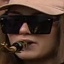 Face f_117571_7