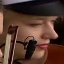 Face f_207901_1