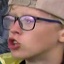 Face f_209281_10
