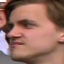 Face f_242371_20