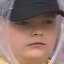 Face f_377071_2