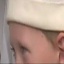 Face f_394261_12
