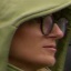Face f_427021_2