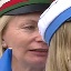 Face f_490381_2