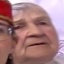 Face f_493831_33