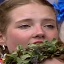 Face f_521941_17