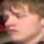 Face f_661651_18