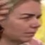 Face f_694261_4