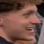 Face f_694411_13