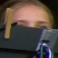 Face f_694711_11