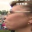 Face f_725341_1
