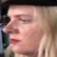 Face f_742591_1