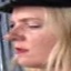 Face f_742771_1