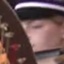 Face f_768571_20