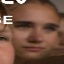 Face f_809581_0