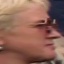 Face f_883951_7