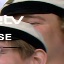 Face f_885901_9