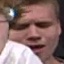 Face f_907081_92