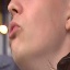 Face f_910771_2