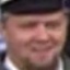 Face f_916381_11