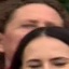 Face f_930931_33