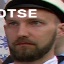 Face f_932041_5