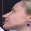 Face f_999811_19