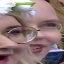 Face f_1010581_11