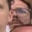 Face f_1042591_103