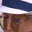 Face f_1071211_4