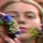 Face f_1071751_71