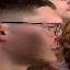 Face f_1098781_2