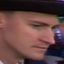 Face f_1225471_21