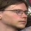 Face f_1265581_7