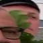 Face f_1283581_10