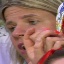 Face f_1327771_1